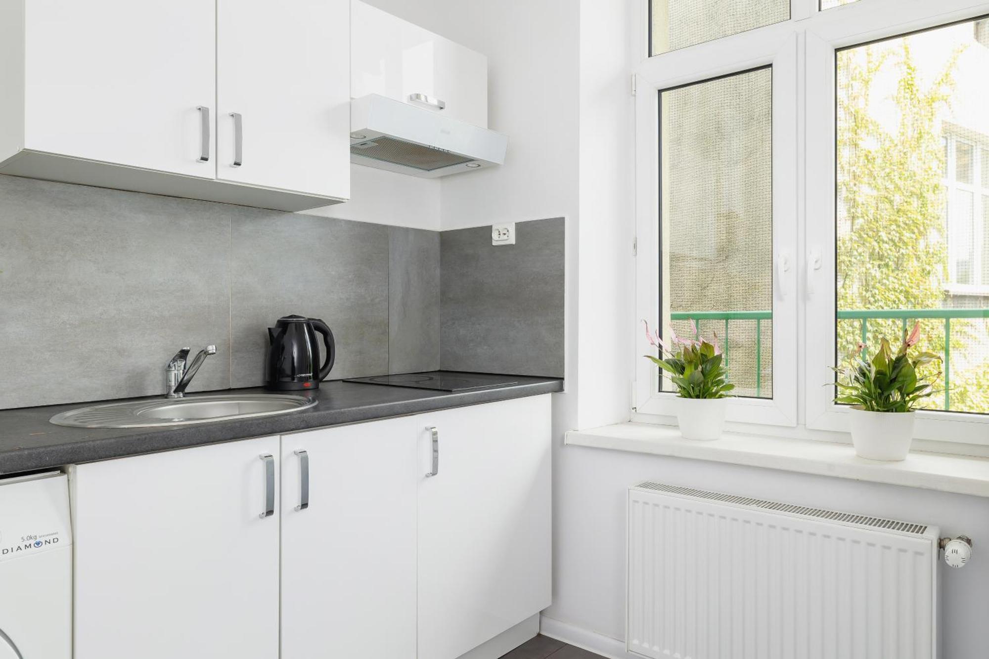 1-Bedroom Apartment With Balcony - Dluga 65 Krakau Exterior foto